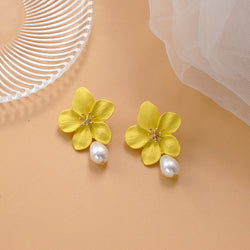 Elegant Flower Simulated Pearl drop Earrings