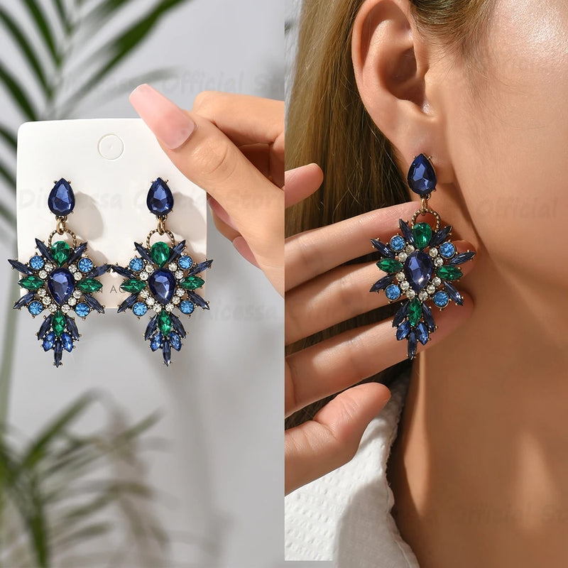 Green Sparkly Crystal Earrings ZN801