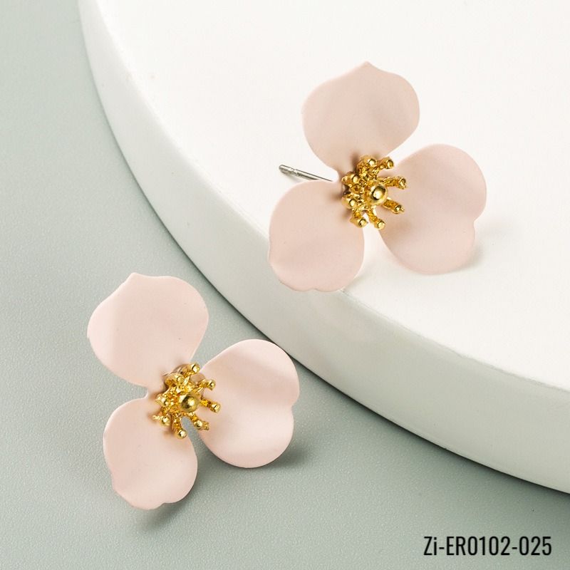 Small Fresh and Sweet Temperament Flower Alloy Earrings
