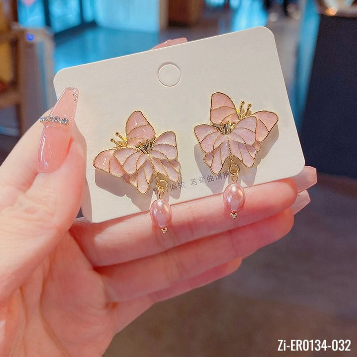 Light Luxury Pearl Butterfly Versatile Advanced Design Stud Earring