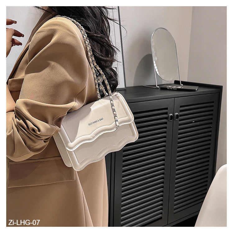 Leisure Versatile Flap Purses and Handbags