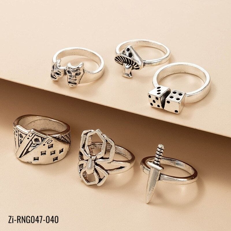 6 Pcs/set Personalized New Spider Face Poker Finger Rings
