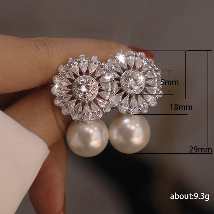 Flashing Diamond Zircon Pearl Earrings
